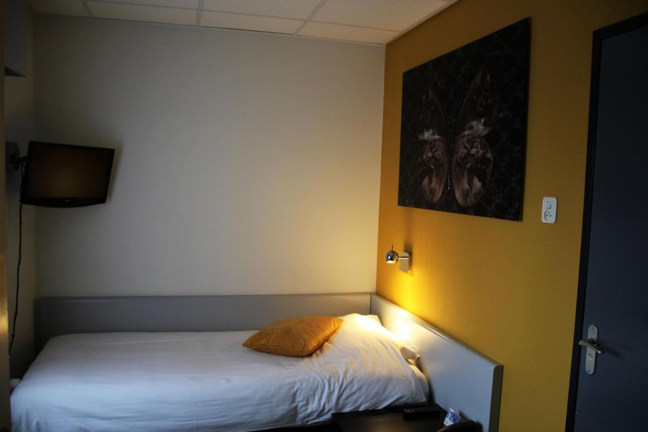 Hotel Restaurant De Jonge Heertjes อัลส์เมียร์ ภายนอก รูปภาพ